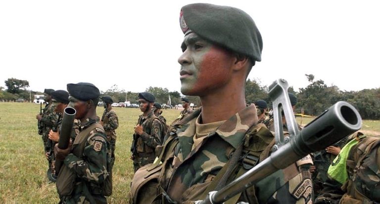 militares afp
