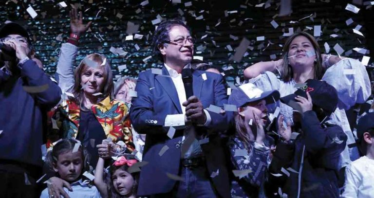 Ocho millones de colombiano