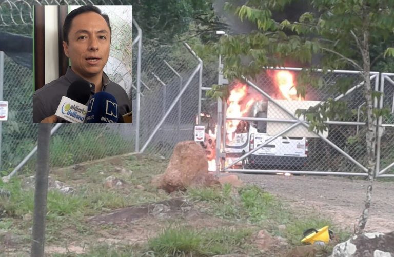 Leonardo Puentes, alcalde de Yopal dice que bus quemado en El Morro, no fue atentado terrorista