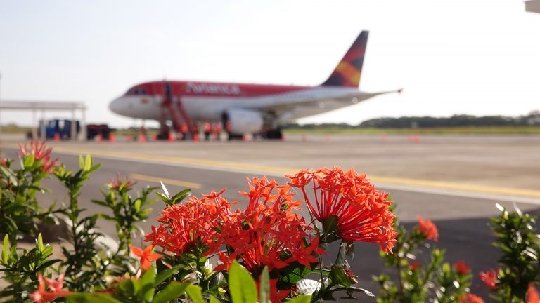 Nueva terminal aérea de Yopal (Foot Las Chivas del Llano)