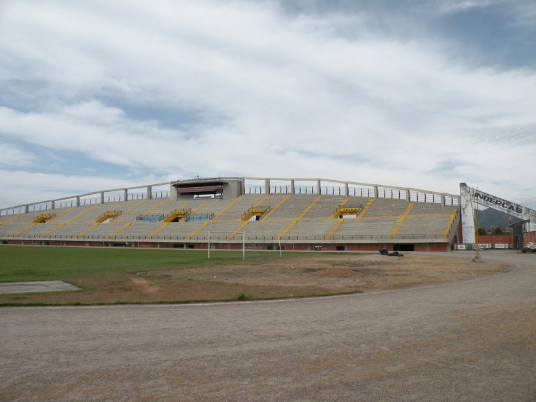 Estadio_Santiago_de_las_Atalayas