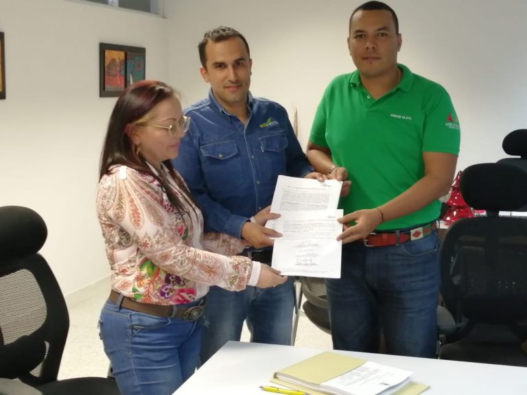 Firma acta anillos viales