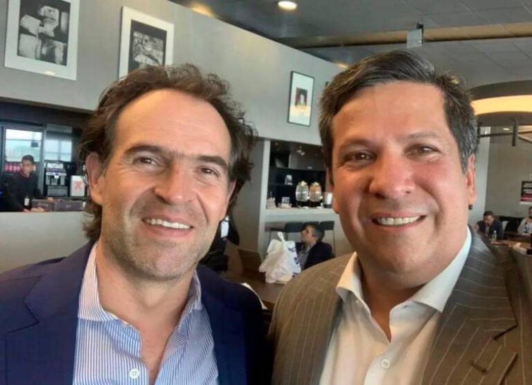 INICIO SECCIONES MULTIMEDIA BUSCADOR DE NOTICIAS COLOMBIA ESPAÑA Nuestro Grupo >Q´Hubo Propiedades Gente Pico y Placa Medellín Sabado no aplica no aplica SUSCRIBIRME INICIAR SESIÓN ANTIOQUIACOLOMBIAMUNDOECONOMÍADEPORTESOPINIÓNCULTURATENDENCIASTECNOLOGÍAENTRETENIMIENTO GENERACIÓN Rodrigo Lara es la fórmula a la Vicepresidencia de Federico Gutiérrez El candidato eligió al exalcalde de Neiva e hijo del exministro de Justicia Rodrigo Lara Bonilla. Rodrigo Lara acompañará a Federico Gutiérrez en las elecciones. FOTO CORTESÍA Rodrigo Lara acompañará a Federico Gutiérrez en las elecciones. FOTO CORTESÍA