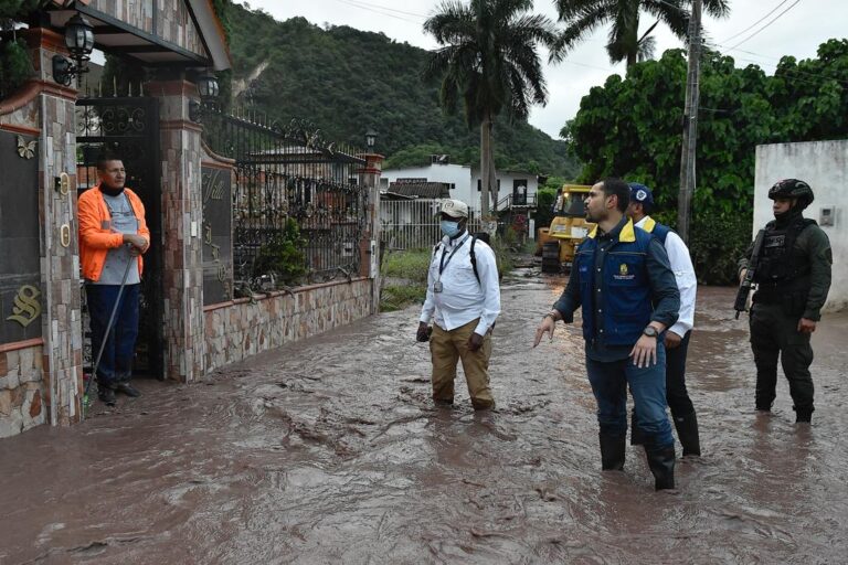 Mininterior recorre río Guatiquia
