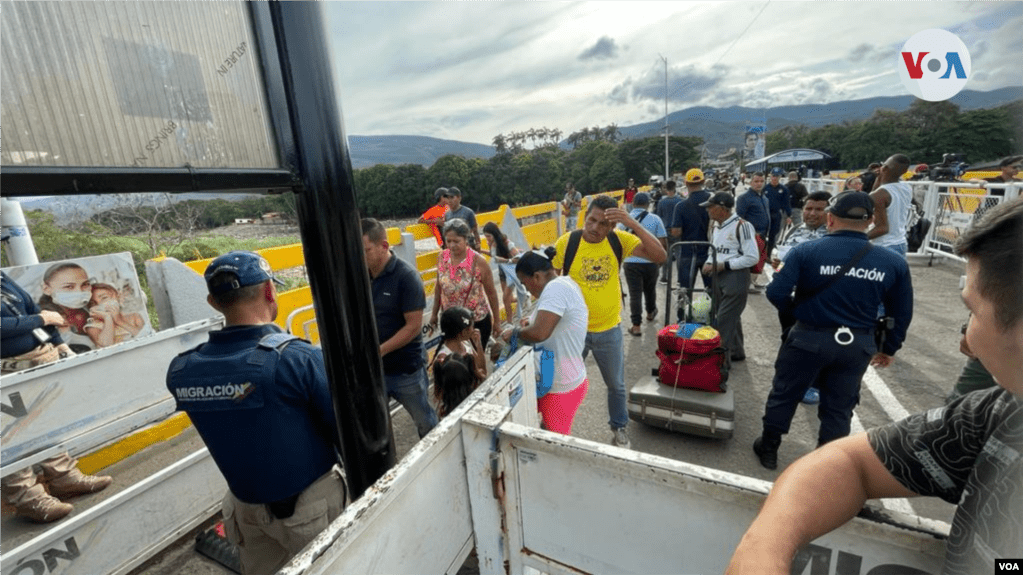 La apertura oficial de la frontera entre Venezuela y Colombia está anunciada para el lunes 26 de septiembre de 2022. [Foto: Hugo Echeverry/VOA]