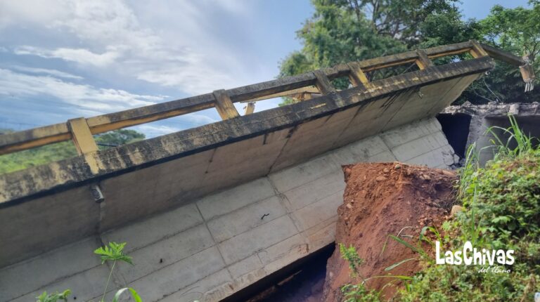 Colapsa puente Ariporo en Casanare