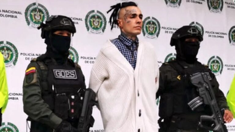 Capturan a ‘alias 19’, presunto integrante de la ‘Primera línea’ del grupo ‘Resistencia Portal Américas’. Foto: FGN