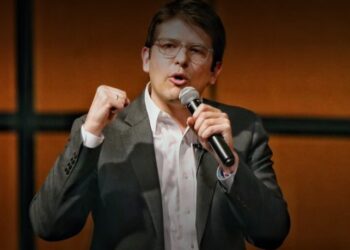 Presentan polémico proyecto que busca reducir el IVA