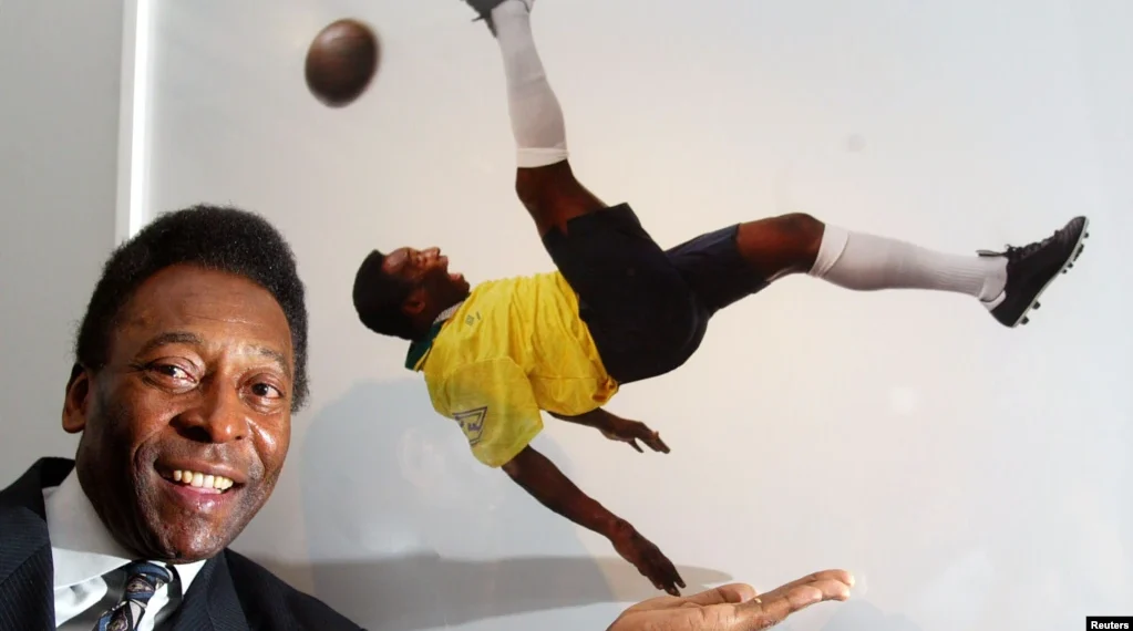 Pelé, el eterno rey del fútbol, dice adiós a los 82 años