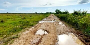 Con vías mejora la movilidad de mil familias campesinas en San Luis de Pelenque