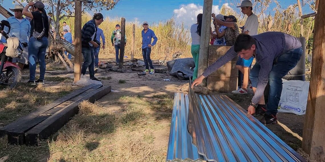 Familia a la que se le quemó la vivienda en Pore, recibió ayuda de la Gobernación