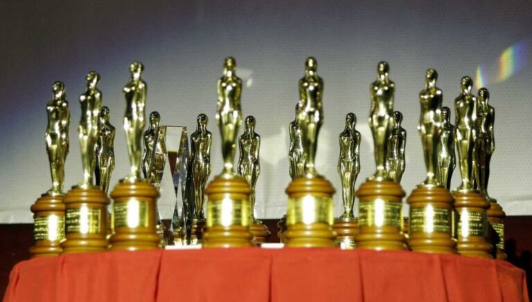 Premios India Catalina - Foto: Tomada de la cuenta en Twitter: @PremiosIndia421