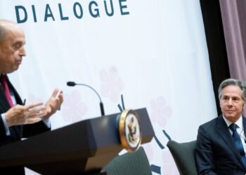 EEUU y Colombia encaran desafíos migratorios, climáticos y tráfico de drogas en diálogo de alto nivel