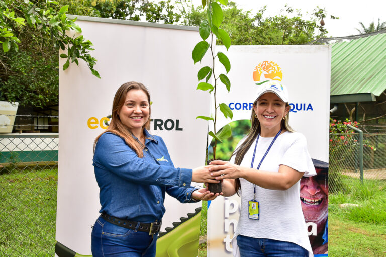 Una de las campañas que apoya Ecopetrol es Sembrar Nos Une