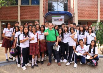 Estudiantes del Braulio conocieron la Unitrópico