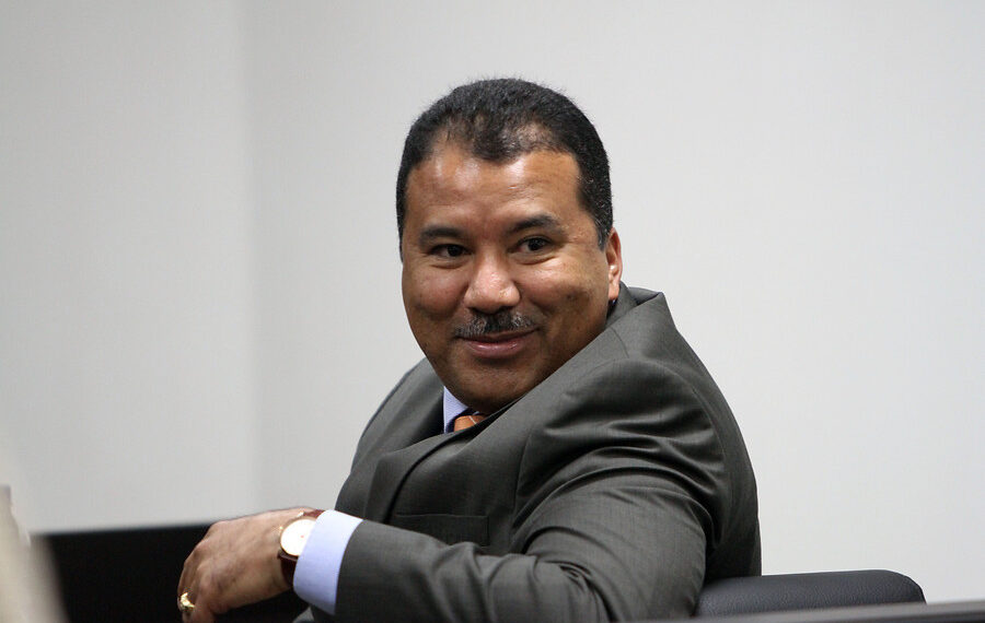 ¡Lo destituyó la Procuraduría! Al exgobernador de Arauca Facundo Castillo