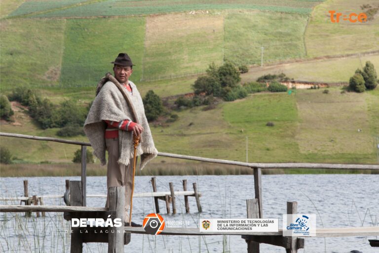 Pieza Detrás de la Laguna 1