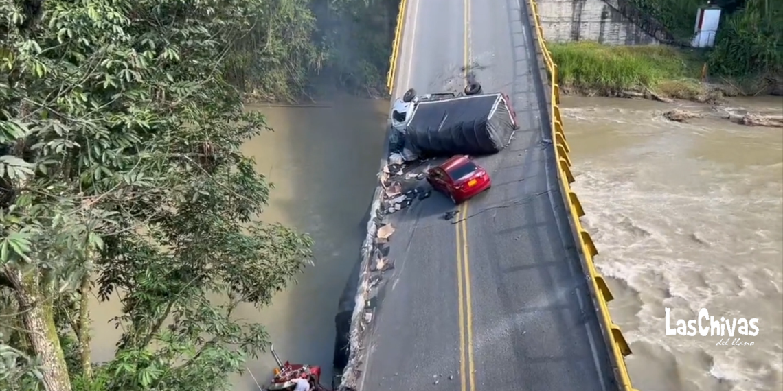 La Contraloría investigará colapso en puente del río La Vieja (Quindío)