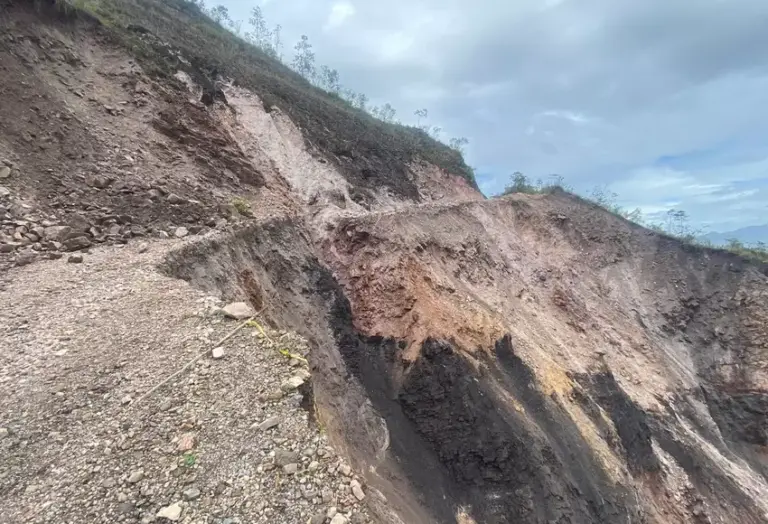 Deslizamiento Tierra Via Paya Nunchia