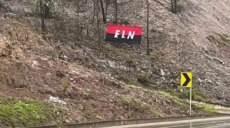 Bandera del ELN en Tibasosa