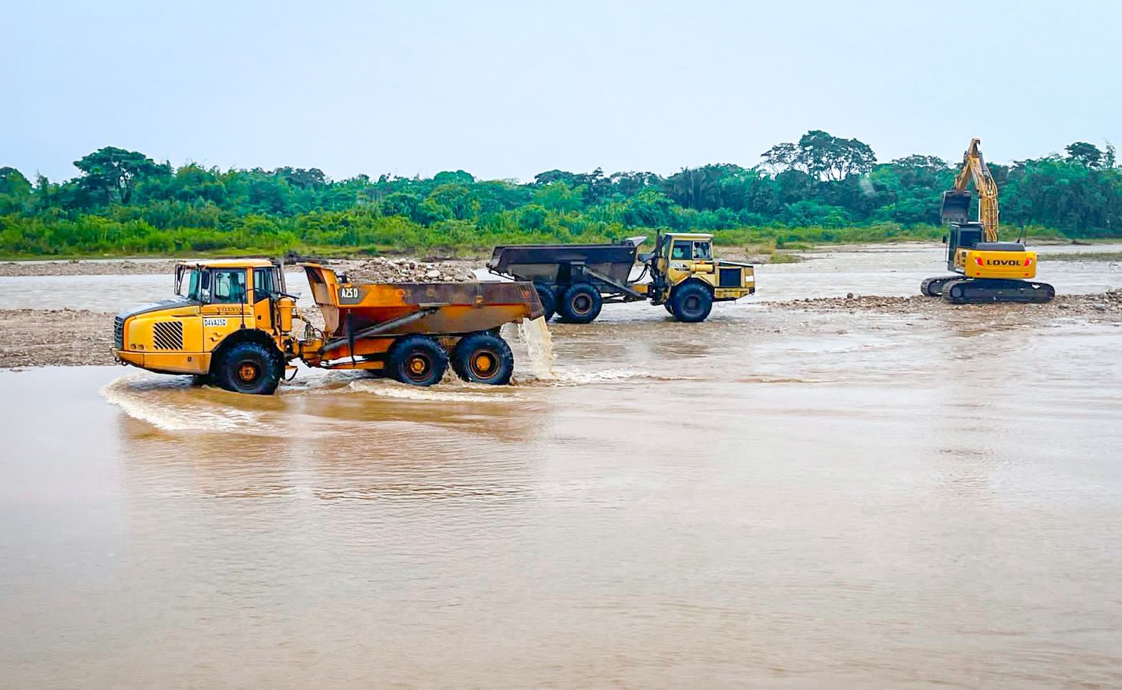 Obra de protección sobre el río Túa (3)