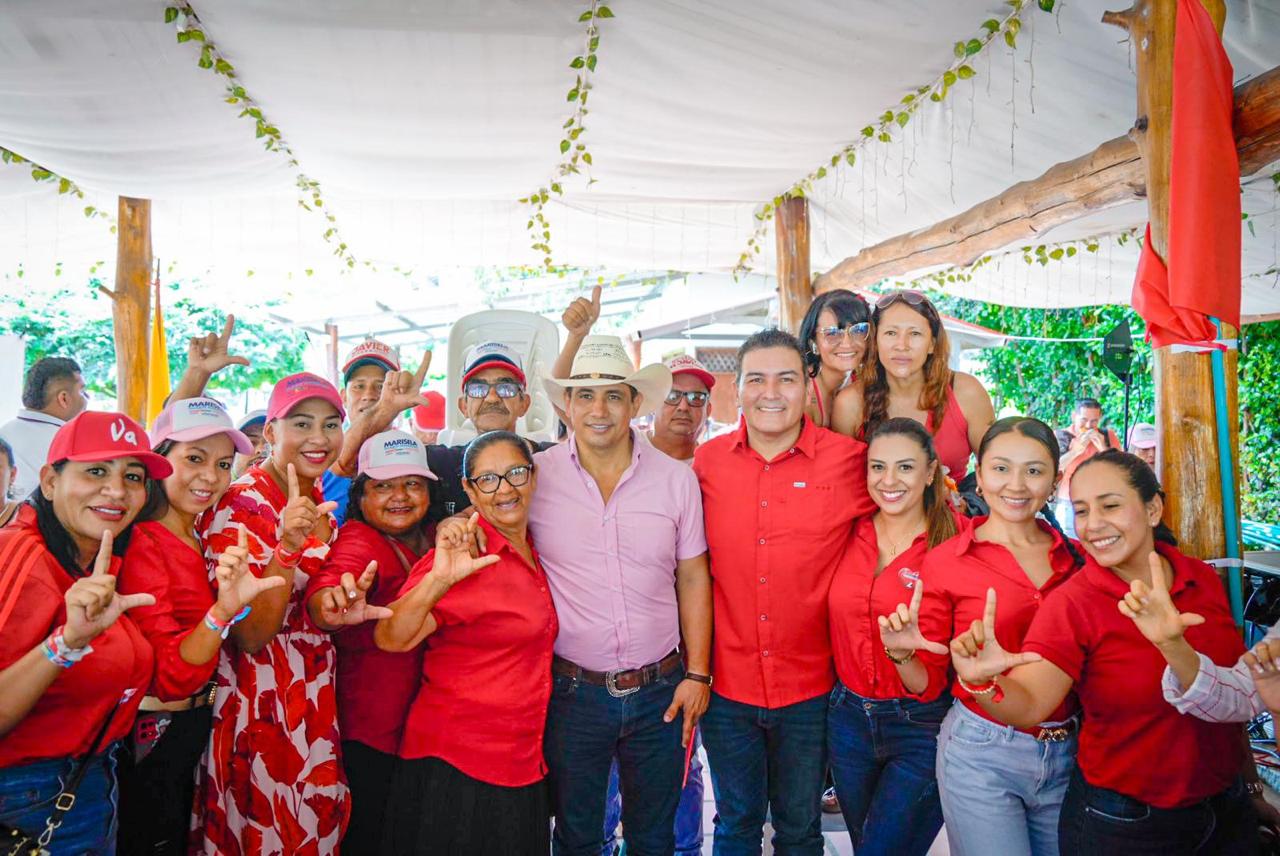 Alirio Barrera,. Hugo Archila y liberales