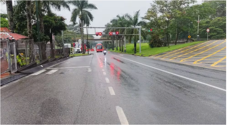 El corredor vial ha sido afectada por las fuertes lluvias durante las últimas semanas- crédito Coviandina/X