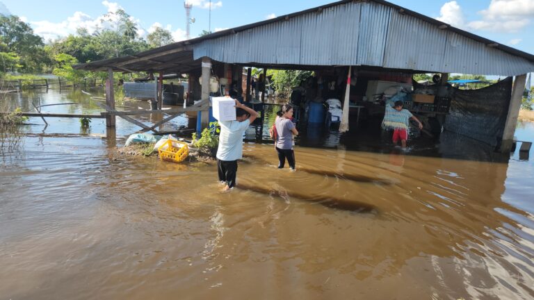 Gestión del Riesgo 570 familias atendidas durante los últimos cinco días, afectadas por inundaciones y deslizamientos (2)