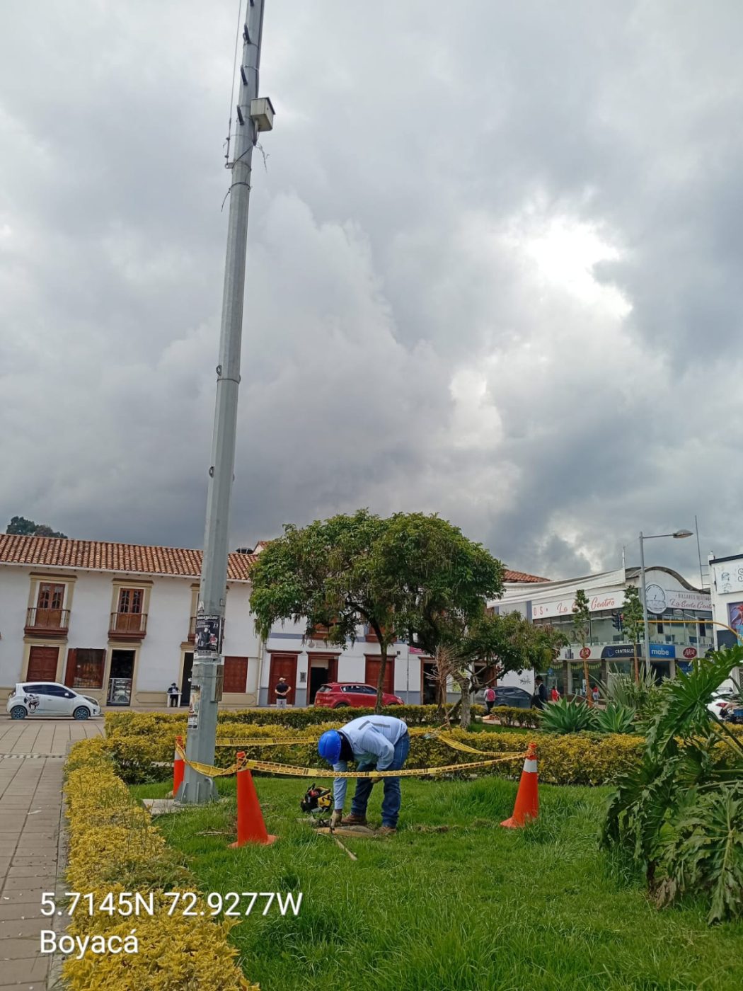 Ciudad Luz_ Reparaciones Plaza de la Villa_2