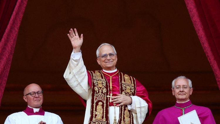 El cardenal Robert Francis Prevost es el nuevo Sucesor de Pedro