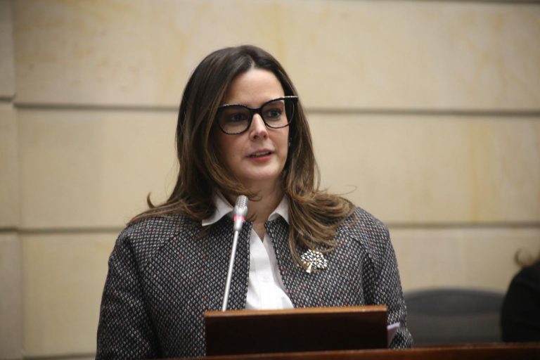 Lina María Escobar Martínez