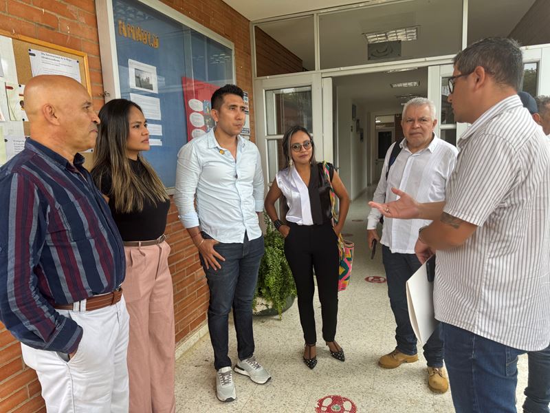 Secretario de Educación de Yopal en Llano Lindo
