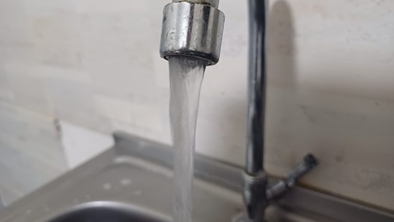 Llave agua