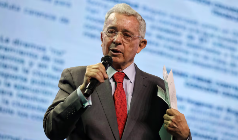 Alvaro Uribe Vélez