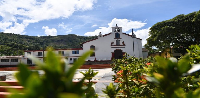 Iglesia-Nuestra-Senora-del-Rosario-de-Paya
