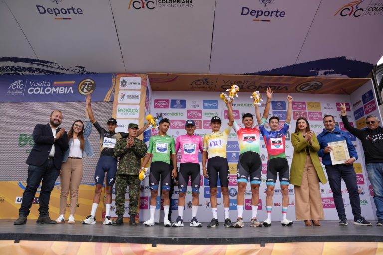 Premiación Vuelta a Colombia en Duitama