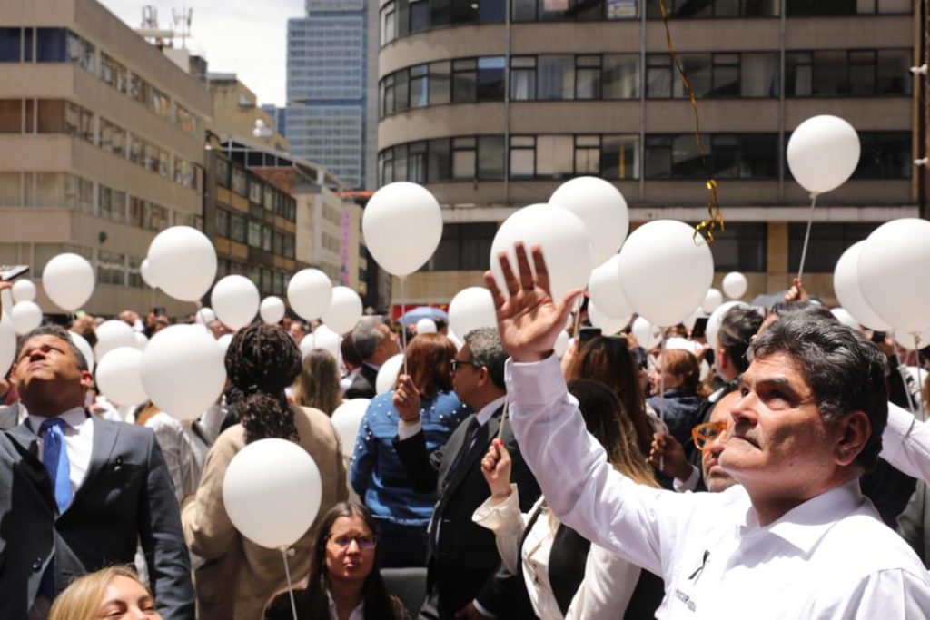 Procurador Gregorio Eljach, homenaje a Miguel Uribe