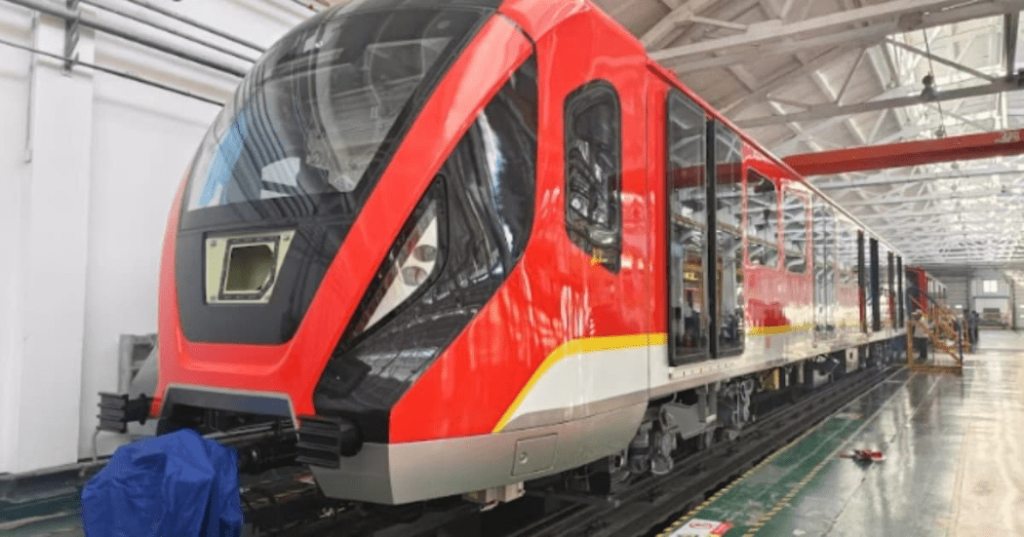 primer tren del Metro de Bogotá (2)