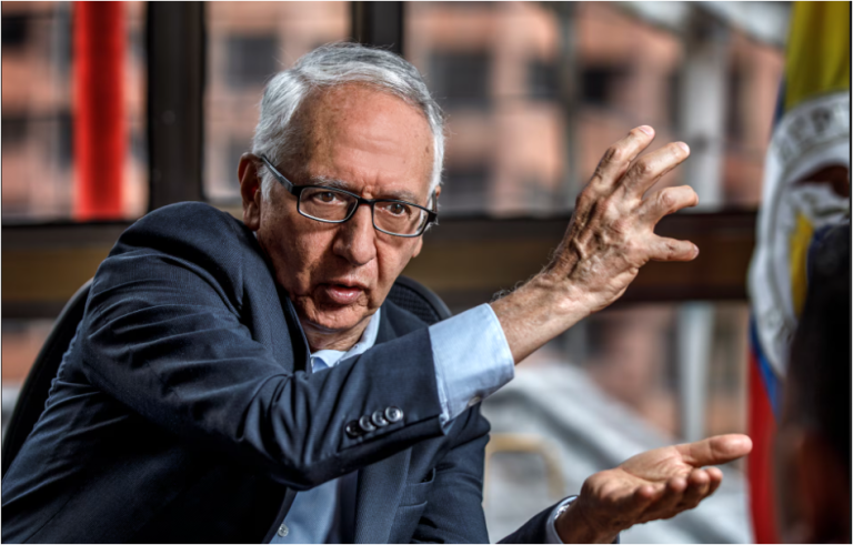 Guillermo Alfonso Jaramillo, ministro de Salud