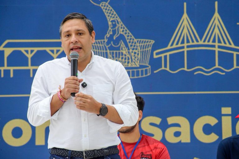 Mauricio Lizcano, precandidato Presidencial