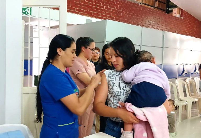 Vacunación fiebre amarilla en Boyacá