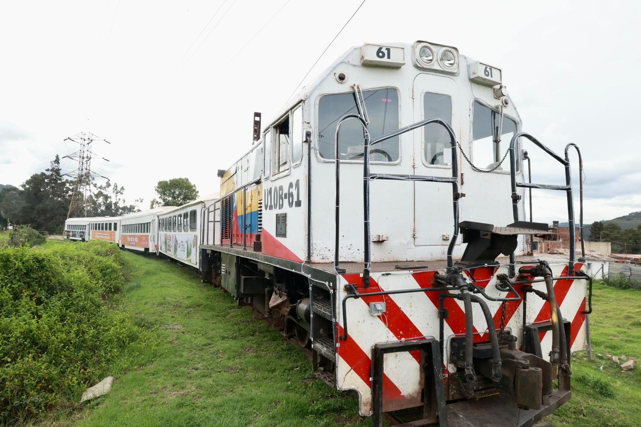 Mintransporte puso a rodar el tren de ‘La Vida y la Esperanza’ en Boyacá