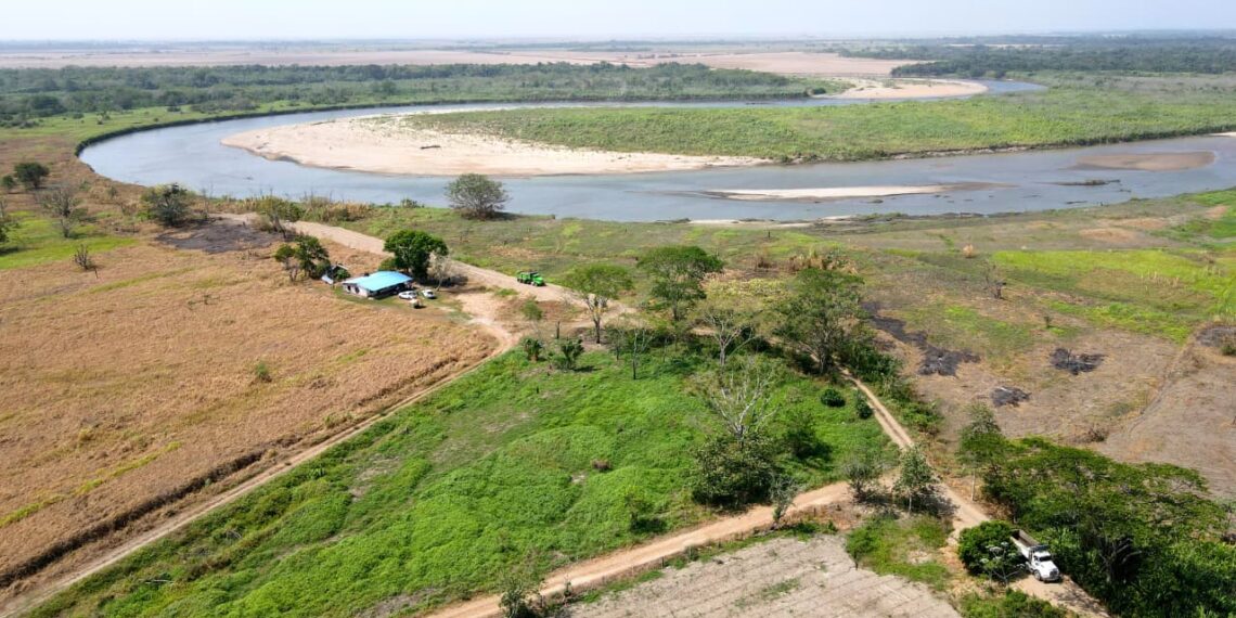 Dique de 600 metros frena inundaciones del río Cusiana en Aguazul