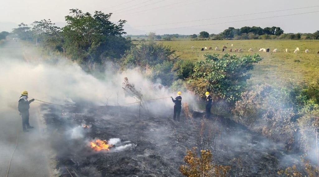 Emergencia en Yopal: Bomberos atendieron 8 incendios en un solo día