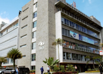 Fiscalía abre investigación por acoso sexual tras denuncias en Caracol Televisión