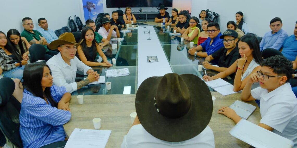 ¡Sangre nueva en el poder! Zorro posesionó a los 15 «guardianes» de la juventud en Casanare