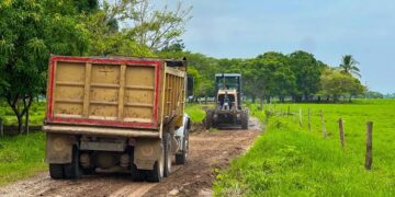El renacer de La Defensa: 4.5 kilómetros que sacan al campo del aislamiento