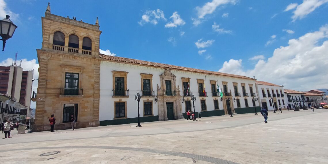 Atención: Gobernación de Boyacá suspende atención al público por crisis de agua en Tunja