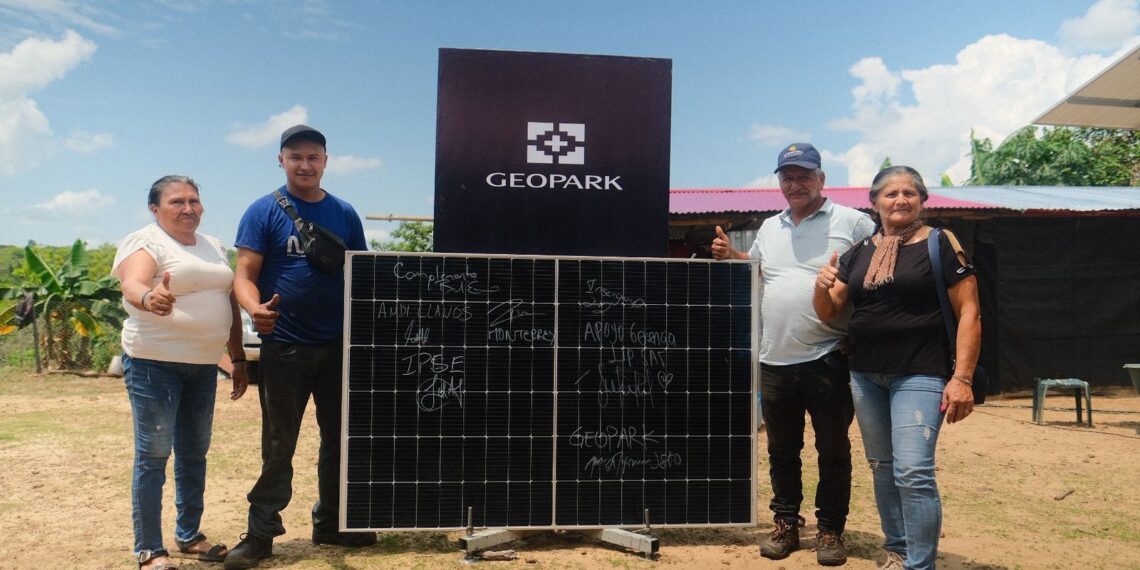 GeoPark entrega energía solar a 62 familias rurales en Monterrey, Casanare