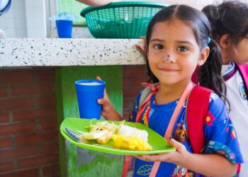 ¿Cómo se beneficiaron en educación más de 30.000 estudiantes en Yopal?